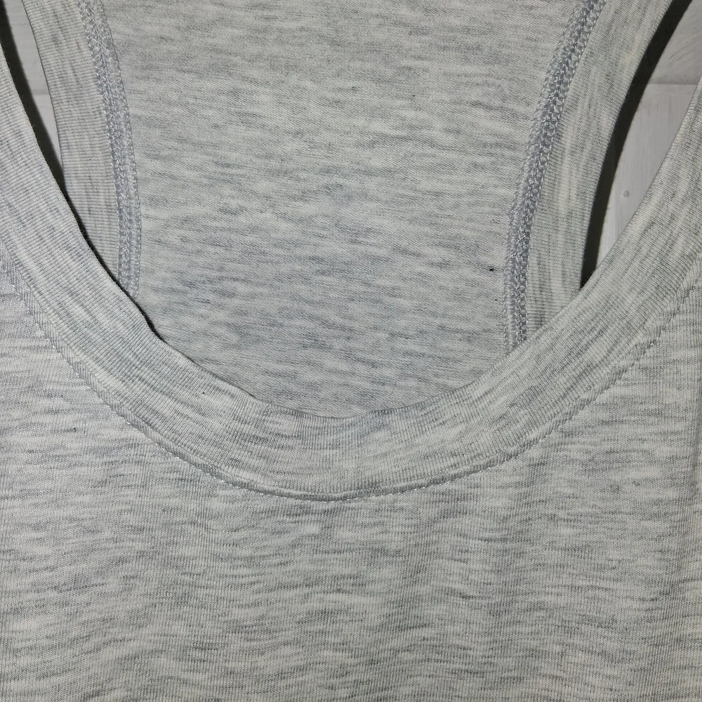 Lululemon Athletica Light Gray Tank Top